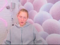 Hi! So glad to see you here. I’m Lexy — I love long conversations about everything under the sun, good music, and genuine smiles. Come on in, say hello in the chat, and let’s make this a great evening. Feel free to ask me anything!