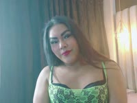 Sensual, charismatic trans girl with an energy that will captivate you from the first moment. I love to play seduce and make you feel like you are the one in my world. Here there are no judgments, only pleasure, connection and fulfilled fantasies.
