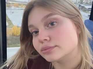 dirty webcam AdeleBaile