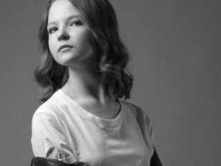 cam girl showing tits AlissaDelpiano
