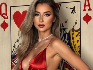 cam strip tease AyannaSun