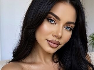 nude webcam CaitlynEva