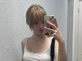 webcam girl DonetteOkada