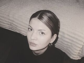 hot girl webcam photo GenaBaillargeon