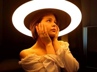 chat room JoslynDelmolino