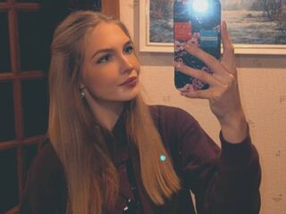 camslut masturbating KateyTouriny