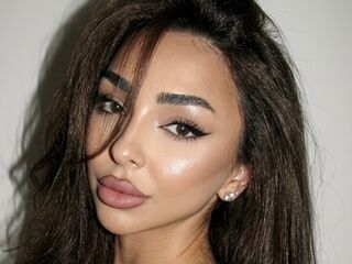 free live webcam LaraMac
