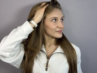 jasmin livesex LatrinaBrounson