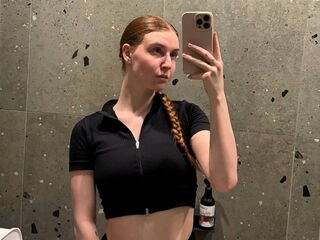 hot girl sex webcam LessieNunz