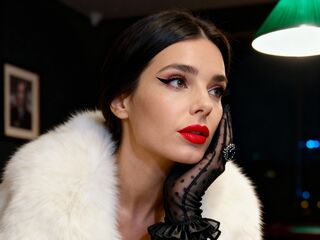 camwhore fingering shaved pussy MalenaReed