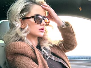 anal web cam MoniqueSin