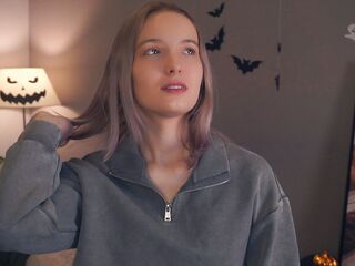 camgirl fingering wet pussy RessieKaua