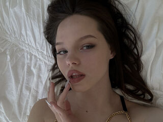 camslut SelenaNoelle