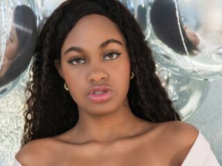 camera chat StormiHills