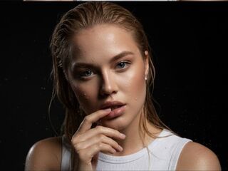 cam girl chat room ValyMorgan