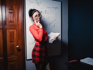 webcamgirl chatroom MillyFernandez