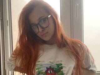 cam girl chat room AdelFunn