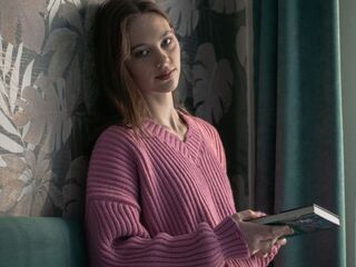 camgirl chatroom AdellFriedman