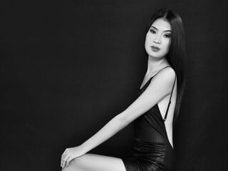 chat room photo AimeeDizon