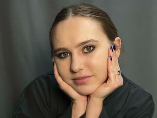 live strip tease show AlanaHowlett