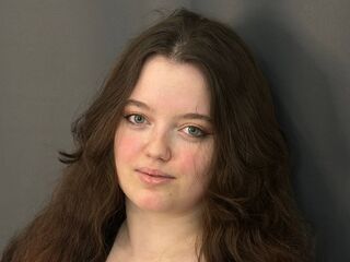 camslut fingering pussy AletheaSarne