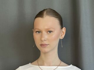 sex show AlexiaBedar