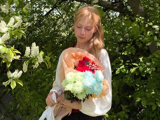 adult web cam AliseMorise