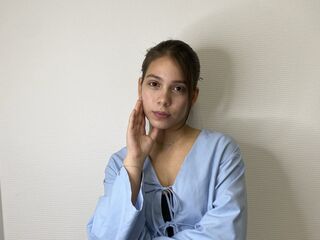 adult webcam chatroom AlishiaCowlin