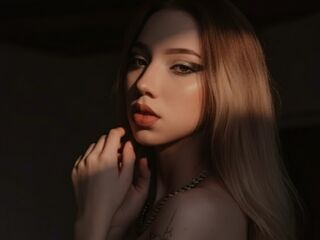 chat room free AlissonMontclair