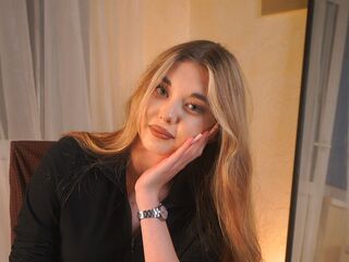 dirty webcam picture AlonaYouell