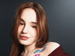camgirl playing with sex toy AmyRass