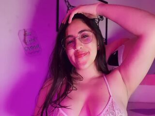 adult free chat AmyVele