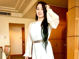 camgirl playing with sex toy AnnaMendez