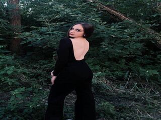 naked camgirl AnnamaeQuartieri