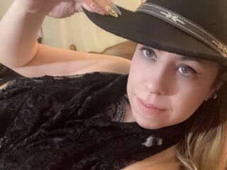 camgirl showing tits AshVaughn