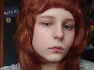 camslut spreading pussy AvaMeyer