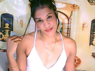 jasmin video chat AzzyGreene