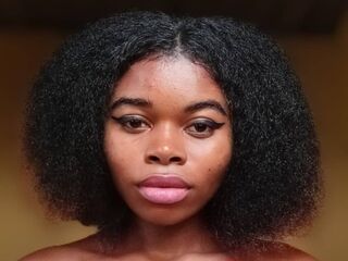 camwhore shaved pussy BerrySpark