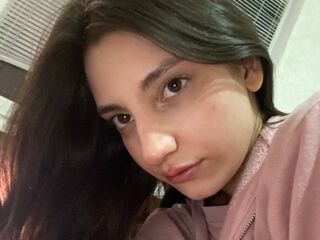 topless webcam girl BetseyRognstad