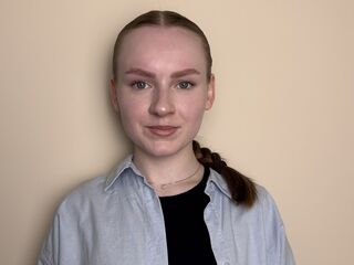 naughty cam girl picture BettyannGrenon