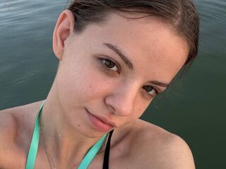 hot webcamslut BonnySeto