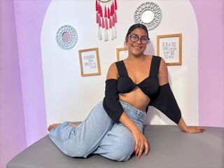 teasercam BrianaMontes