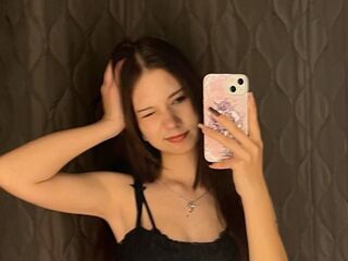 nude cam BritanyDenice