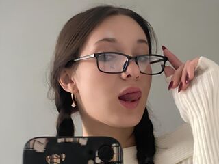 naughty cam girl fingering shaved pussy BrittGaillard