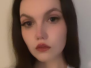 girl naked BrittaAmrine