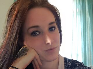 naughty cam girl masturbating BrookeMoon