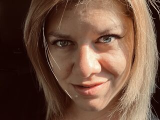 chat room live sex cam BunnyAlice