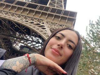 cambitch CamilaAzull