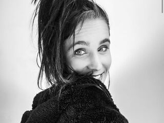 free nude live show CarmenLeRoux