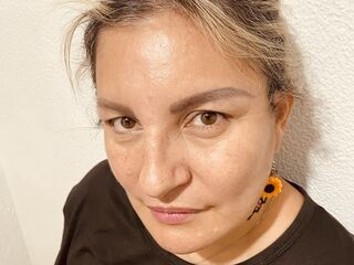 naked cam girl picture CarolinaCruss